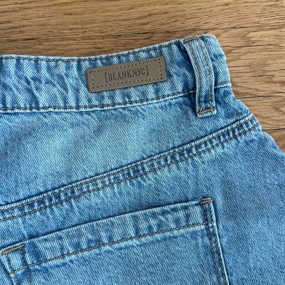 NWT BLANKNYC Denim Head to Head Shorts, 24 - Picture 9 of 9